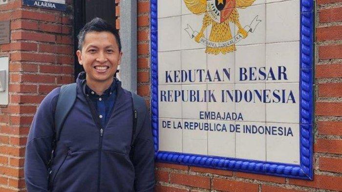 DIPLOMAT MUDA TEWAS - Arya Daru Pangayunan semasa hidup. Foto ini diunggah di media sosialnya pada 4 Februari 2024.
