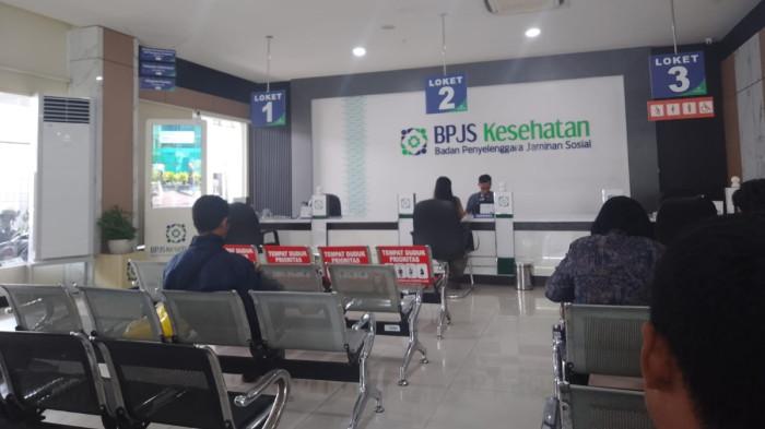 BPJS KESEHATAN - Suasana BPJS Kesehatan Cabang Surakarta, Jawa Tengah, Senin (30/6/2025).