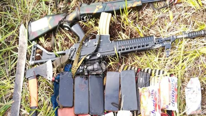 Barang Bukti Disita dari 3 OPM yang Tewas
