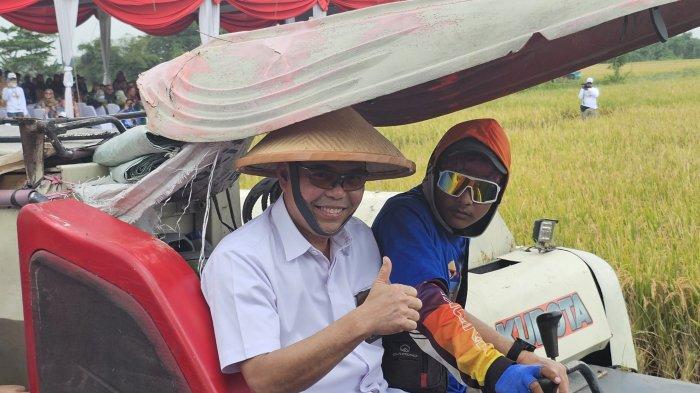 Bulog Libatkan TNI dan Polri saat Proses Serap Gabah Petani, Untuk Apa?