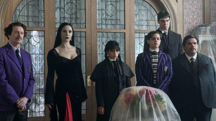 Cuplikan adegan dalam video trailer Wednesday 2 Part 1 yang dirilis Netflix EWF