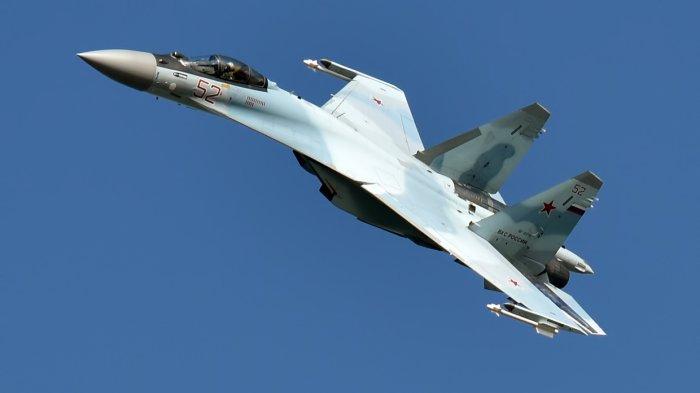 DITEMBAK JATUH - Jet tempur Su-35 Rusia.