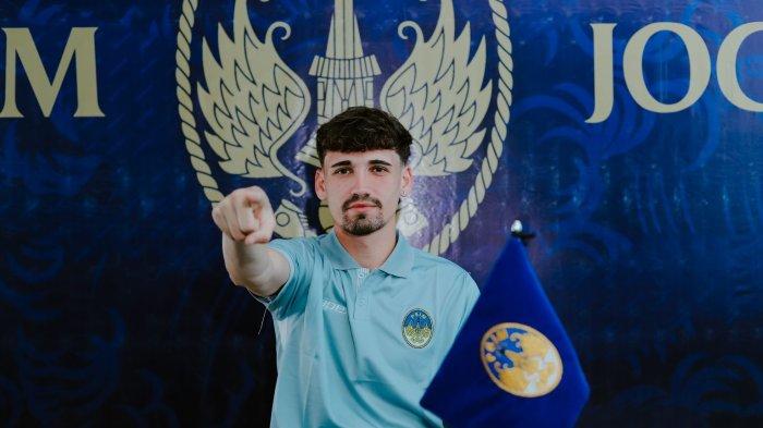 Deri Corfe PSIM Yogyakarta