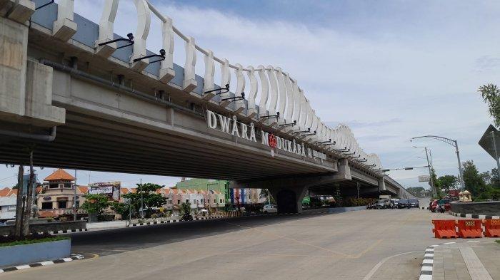JALAN LAYANG - Fly over atau jalan layang Madukoro sepanjang 221,40 m telah diresmikan oleh Presiden Prabowo Subianto pada 11 Desember 2024.