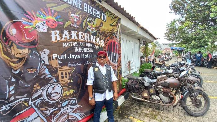 KETUA UMUM BARU - Harno Bagong, Ketua Umum Pengurus Pusat Motor Antique Club Indonesia (MACI) periode 2025-2029 di kegiatan Rapat Kerja Nasional (Rakernas) MACI kepengurusan 2025-2009 di Jakarta, Sabtu, 3 Mei 2025.