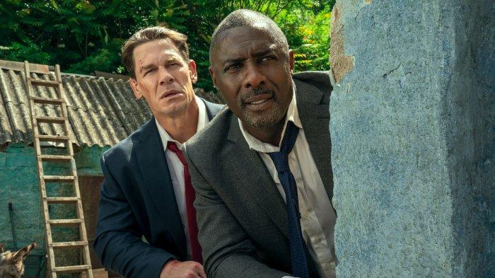 CUPLIKAN ADEGAN FILM - Cuplikan adegan Idris Elba dan John Cena dalam film Heads of State, dirilis Prime Video, Kamis (24/4/2025).
