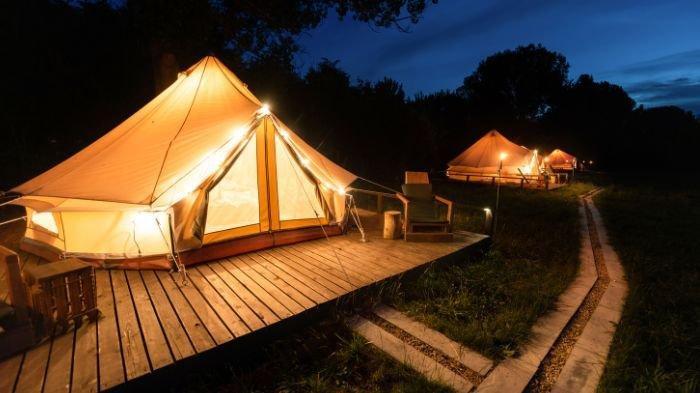 Nikmati Alam Indonesia, Ini 7 Rekomendasi Glamping yang Jaraknya Cuma 2 Jam dari Jakarta