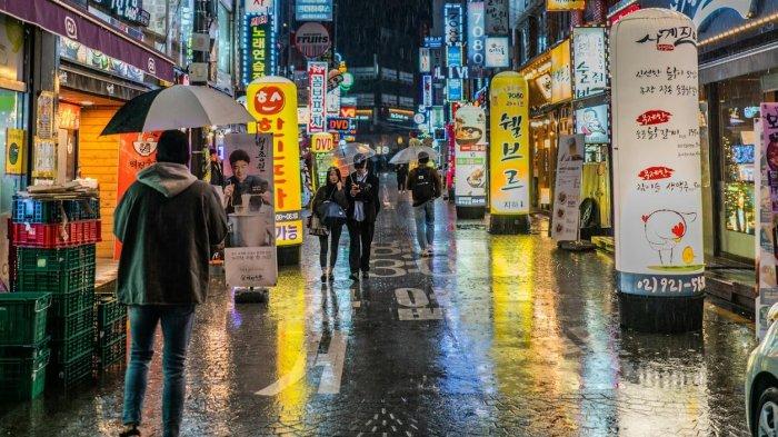 Ilustrasi suasana malam di Seoul, Korea Selatan