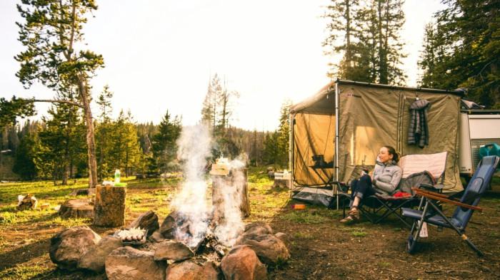 Jaga Alam Indonesia sambil Liburan, Ini 5 Tips Glamping untuk Pemula!