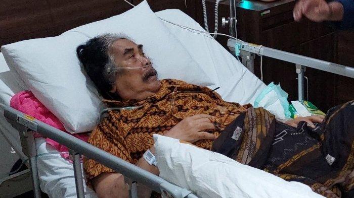 JAJA MIHARJA SAKIT - Pedangdut senior, Jaja Miharja jalani perawatan intensif setelah sempat tak sadarkan diri. Jaja Miharja dirawat di RS St Carolus, Salemba Jakarta Pusat, Sabtu (31/5/2025).