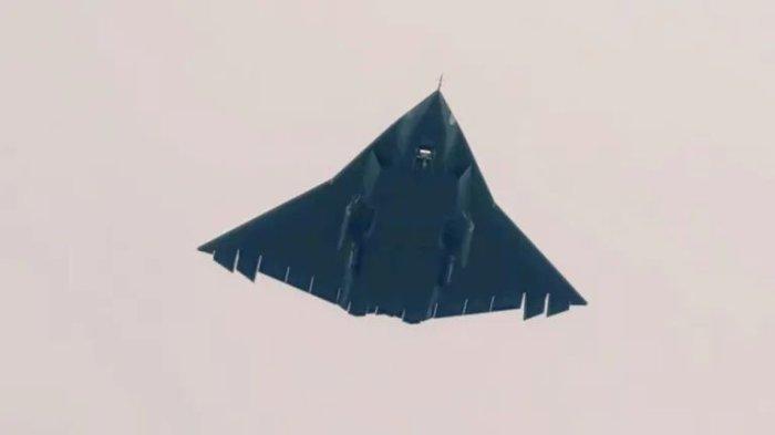 Jet tempur generasi keenam Tiongkok, J-36 China 2