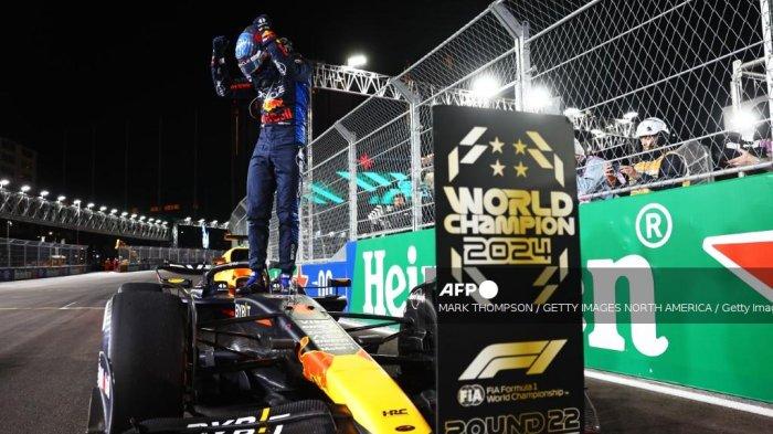 Juara Dunia Pembalap F1 2024 Max Verstappen dari Belanda dan Oracle Red Bull Racing merayakan kemenangan di parc ferme selama Grand Prix F1 Las Vegas di Sirkuit Las Vegas Strip pada 23 November 2024 di Las Vegas, Nevada. Mark Thompson/Getty Images/AFP (Foto oleh Mark Thompson / GETTY IMAGES NORTH AMERICA / Getty Images via AFP)