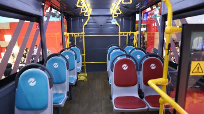 Kabin penumpang bus Minitrans Transjakarta