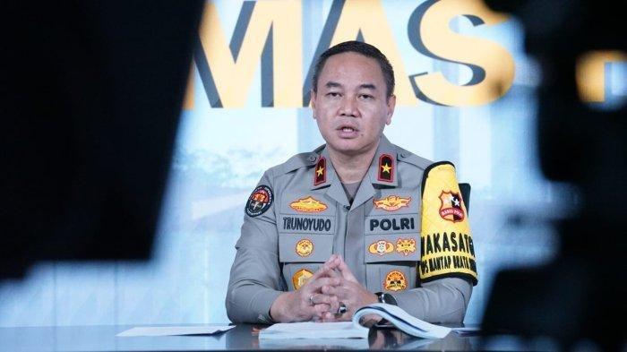 TRUNOYUDO WISNU ANDIKO - Kepala Biro Penerangan Masyarakat (Karopenmas) Divhumas Brigjen Trunoyudo Wisnu Andiko beri keterangan pers di Divisi Humas Polri, Jakarta, belum lama ini. Terkini, pihak Polri melalui Trunoyudo merespons atas adanya permintaan maaf terbuka band Sukatani terkait lagu tentang polisi berjudul 