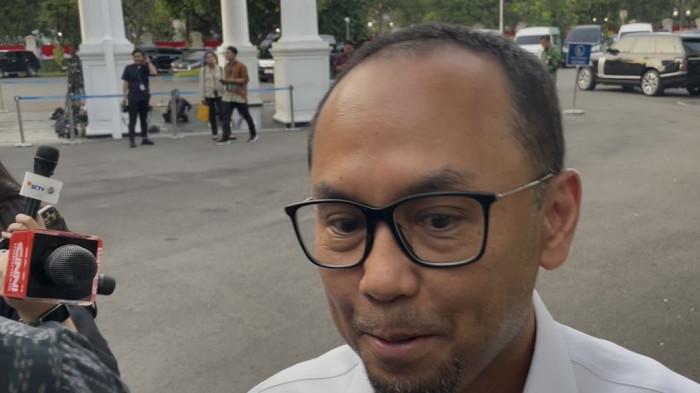 DIPANGGIL PRABOWO - Kepala Pusat Pelaporan dan Analisis Transaksi Keuangan (PPATK), Ivan Yustiavandana, setiba di Istana Presiden, Jakarta, pada Rabu, (30/7/2025). Selain Kepala PPATK, Presiden Prabowo memanggil beberaoa pejabat strategis terkait.