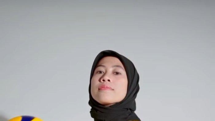 MEGAWATI -
Megawati Hangestri resmi gabung PBV Petrokimia Gresik, debutnya di Proliga 2025 masih menunggu kondisi kesehatan.