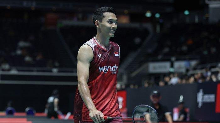 MENANG DI SINGAPORE OPEN - Pebulutangkis tunggal putra Indonesia, Jonatan Christie saat tampil pada pertandingan pertama Singapore Open 2025, Rabu (28/5/2025).