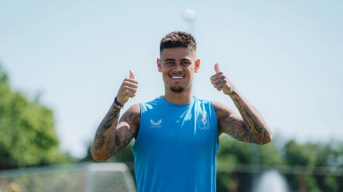 ABROAD MEES HILGERS - Pemain Timnas Indonesia, Mees Hilgers, dalam sesi latihan FC Twente di menjelang musim kompetisi Eredivisie 2025/2026, Jumat (4/7/2025). (Website Twente - 8/7/2025)