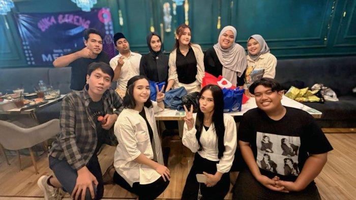BUKBER - Meiska Adinda berikan kejutan ke penggemarnya dengan secara tiba-tiba hadir di acara buka bersama Meiteam. Selasa (25/3/2025).