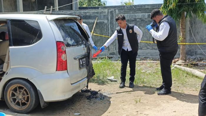 Mobil Tony Harun Dilempari Molotov_9