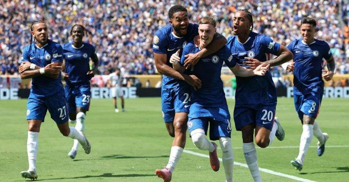 PERAYAAN GOL - Momen para pemain merayakan gol Cole Palmer (tengah) pada pertandingan Final Piala Dunia Antarklub 2025 antara Chelsea vs Paris Saint-Germain (PSG) di MetLife Stadium, New Jersey, Senin (14/7/2025). Chelsea menang 3-0.