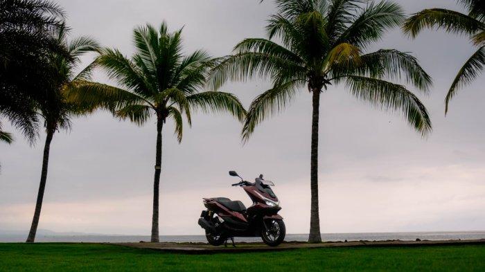 New PCX160 di Pantai Lovina
