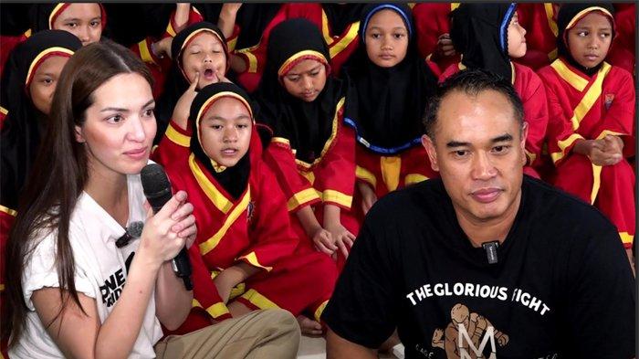 Nia Ramadhani dan Ardi Bakrie di kawasan Kampung Makassar, Jakarta Timur, Jumat (14/3/2025). Nia dan Ardi ingin anaknya punya self defense saat dibully sehingga mereka mengajarkan ilmu bela diri sejak dini.