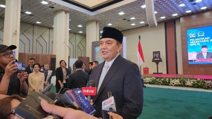 PELANTIKAN SEKJEN DPD RI - Mantan Kadiv Humas Mabes Polri yang juga mantan Kapolda Riau Irjen Pol Muhammad Iqbal, dilantik menjadi Sekjen DPD RI. Pelantikan digelar di Gedung Nusantara IV, Kompleks Parlemen, Senayan, Jakarta, Senin (19/5/2025).