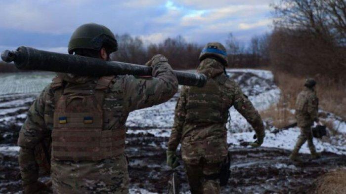ロシアのポクロフスクに散在するキエフ軍、ドネツク物流センタービレッジを取り囲む