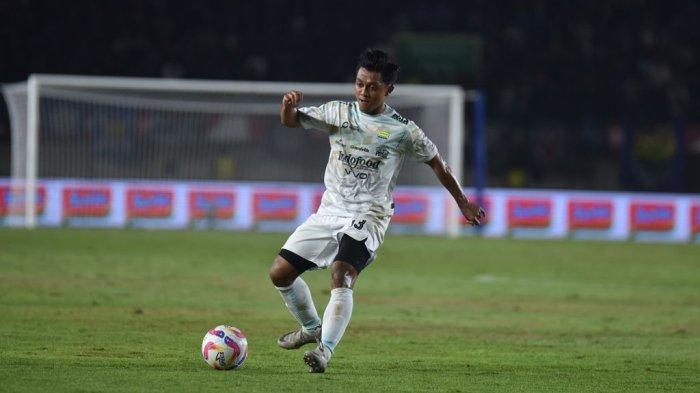Persib Bandung Febri Hariyadi 10/7