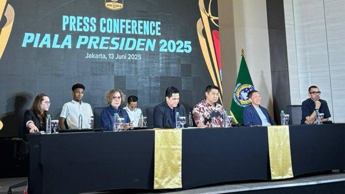 PIALA PRESIDEN 2025 - Konferensi pers Piala Presiden 2025 yang dihadiri oleh PSSI Erick Thohir, Ketua Steering Committee Piala Presiden 2025 Maruarar Sirait, Direktur Utama PT LIB Ferry Paulus, Ketua Organizing Commitee (OC) Harsiwi Achmad, Exco PSSI Arya Sinulingga, serta Tsamara Amany di Menara Danareksa, Jakarta, Jumat (13/6/2025) siang WIB. (Instagram Piala Presiden - 13/6/2025)