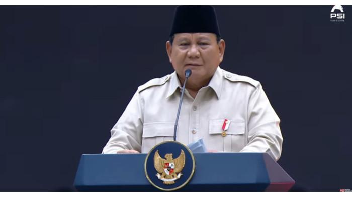 KONGRES PSI - Presiden RI Prabowo Subianto menghadiri Acara Kongres Partai Solidaritas Indonesia (PSI) di Gedung Edutorium KH Ahmad Dahlan Universitas Muhammadiyah Surakarta (UMS), Karangasem, Solo, Jawa Tengah, pada Minggu (20/7/2025) malam. Prabowo menyampaikan pidatonya dalam Kongres PSI.
