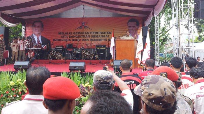 PERESMIAN GRIB JAYA - Prabowo Subianto saat meresmikan kantor DPP GRIB (Gerakan Rakyat Indonesia Baru) di Jl Sakti Raya IV No 8, Kemanggisan, Palmerah, Jakarta Barat pada 20 Mei 2012.