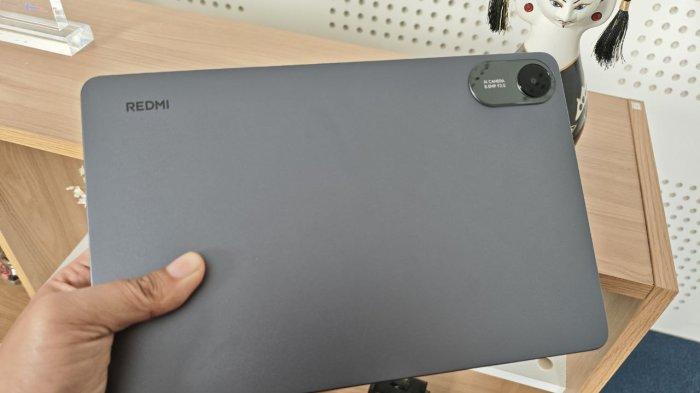 Xiaomi mengonfirmasi kehadiran tablet terbarunya, yakni Redmi Pad 2 di pasar Indonesia. Menjadi penerus dari Redmi Pad generasi pertama, tablet murah ini  dirancang untuk menghadirkan pengalaman menyenangkan bagi seluruh keluarga.
