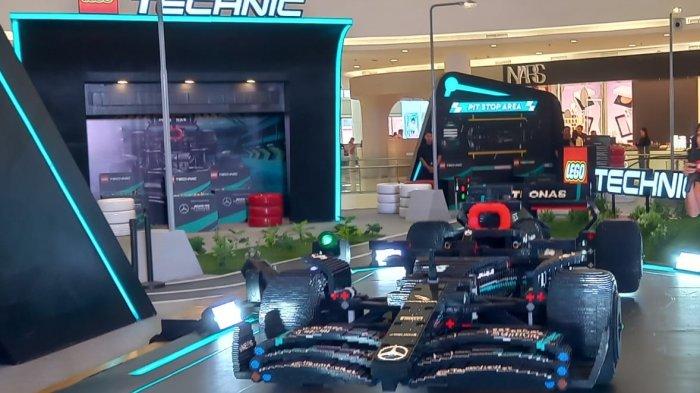 Replika F1 Mercedes-Benz AMG
