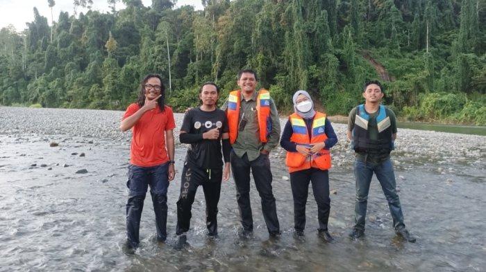 SUNGAI AKELAMO - Muhammad Sonny Abfertiawan