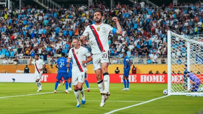 SELEBRASI - Selebrasi gelandang Manchester City, Bernardo Silva saat melawan Al Hilal pada babak 16 besar Piala Dunia Antarklub 2025, Selasa (1/7/2025) pagi WIB.