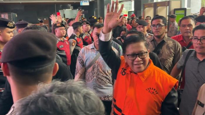 SIDANG HASTO - Suasana pengamanan Gedung Pengadilan Tindak Pidana Korupsi (Tipikor) pada Pengadilan Jakarta Pusat, Jumat pagi (18/7/2025).