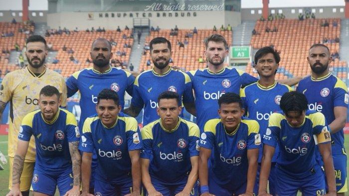 SKUAD AREMA FC - Starting line-up Arema FC saat lawan Liga Indonesia All Star di Piala Presiden 2025 pada Selasa (8/7/2025) sore WIB.