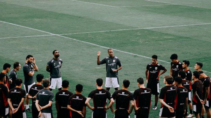PERSIAPAN TIMNAS - Suasana latihan Timnas Indonesia yang dipimpin langsung pelatih kepala Patrick Kluivert di Training Center milik Bali United menjelang pertandingan grup C ronde 3 Kualifikasi Piala Dunia 2026, Selasa (27/5/2025). (Website Bali United - 30/5/2025)