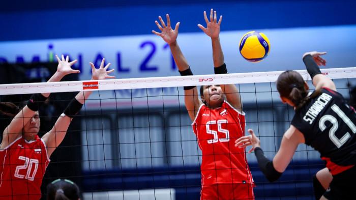 SEA V LEAGUE - Indonesia harus mengakui kekalahan di laga kedua saat tampil di SEA V League 2025 putri saat melawan Thailand dengan skor 3-1, Sabtu (2/8/2025) malam WIB. (Foto diunduh dari Facebook SAVA - 2/8/2025)