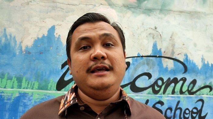 TERSANGKA KORUPSI - Topan Obaja Putra Ginting (TOP), Kepala Dinas (Kadis) PUPR Provinsi Sumut. Topan Ginting ditetapkan sebagai tersangka berdasarkan hasil giat operasi tangkap tangan (OTT) di Sumatera Utara pada Kamis (26/6/2025) malam.