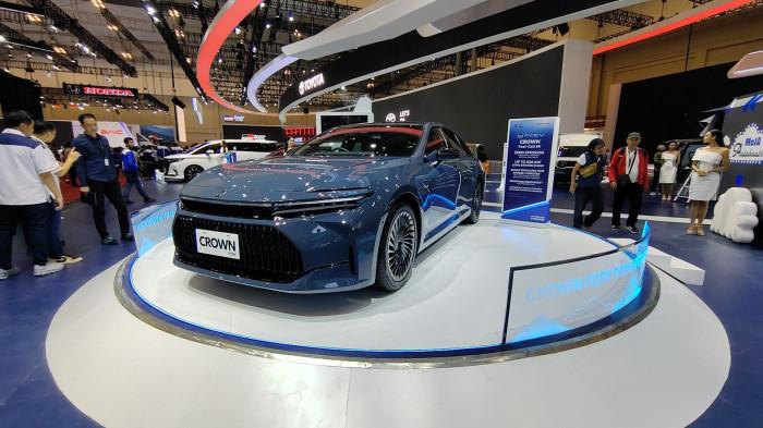 Toyota Crown FCEV GIIAS 2025 ICE BSD