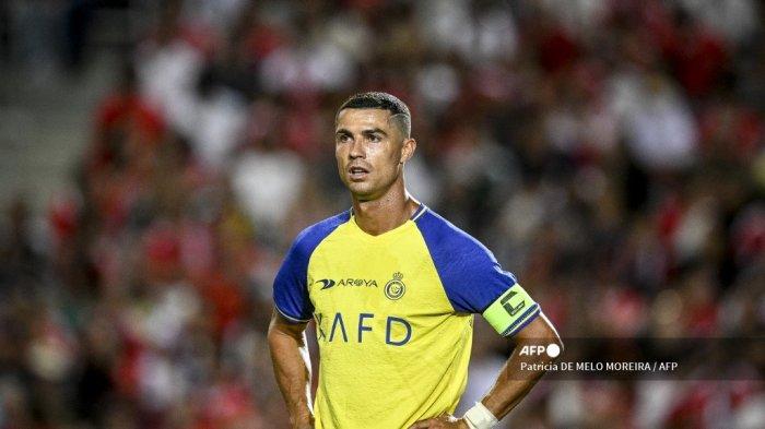 Penyerang Portugal Al Nassr Cristiano Ronaldo terlihat selama pertandingan sepak bola Piala Algarve antara Al Nassr dan SL Benfica di stadion Algarve di Loule pada 20 Juli 2023.