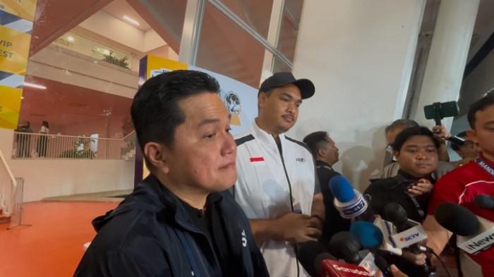 PIALA AFF U-23 - Ketua Umum PSSI Erick Thohir dan Menpora Dito Ariotedjo, saat ditemui usai pertandingan Indonesia vs Vietnam pada final Piala AFF U-23 2025 di Stadion Utama Gelora Bung Karno (SUGBK), Senayan, Jakarta, Selasa (29/7/2025).
