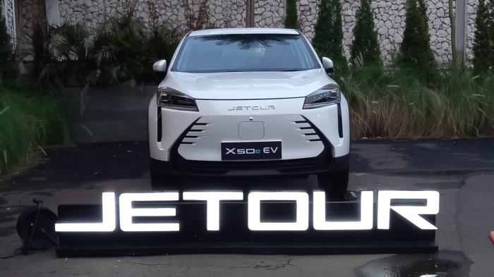 Intip Interior Jetour X50e EV: Ada Panoramic Sunroof, 6 Audio Speaker, dan Konsol 10,25 Inci