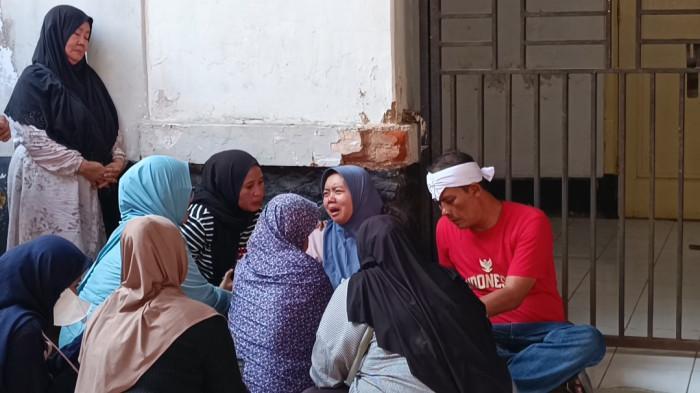 KORBAN PESTA ANAK KDM - Momen sedih diceritakan Mela Puri  saat melihat putrinya Vania Aprilia (8) jadi korban meninggal Pesta pernikahan anak Gubernur Jawa Barat Dedi Mulyadi.