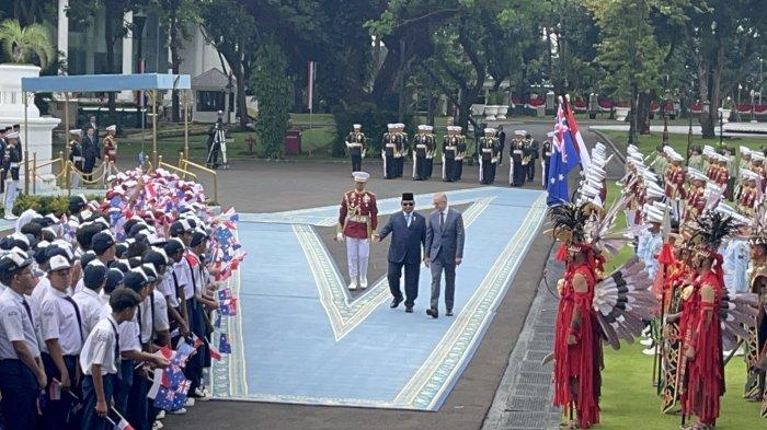 KUNJUNGAN KENEGARAAN - Presiden Prabowo Subianto menerima kunjungan resmi Perdana Menteri Australia, Anthony Albanese di Istana Kepresidenan Jakarta, Kamis (15/5/2025) pagi. (Taufik Ismail).