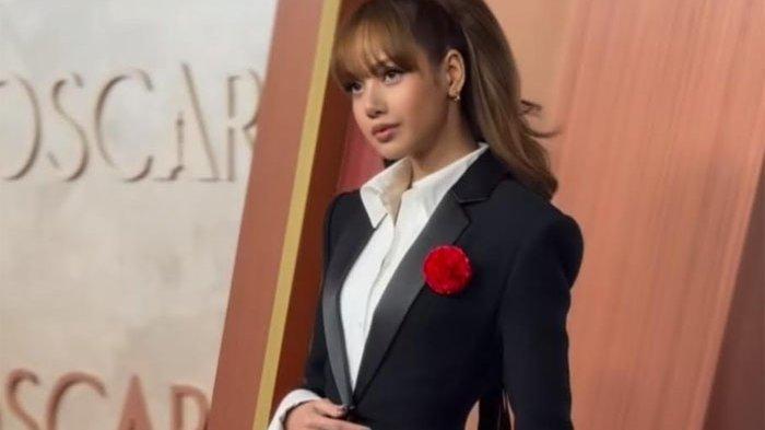 Terjemahan Lirik Lagu FXCK UP THE WORLD LISA feat Future Stay As