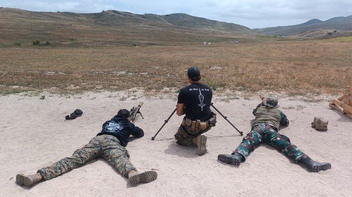Sniper - Korps Marinir TNI Angkatan Laut (AL) dan Korps Marinir Amerika Serikat (USMC) menggelar Latihan Militer Bersama (Latma) Reconex 2025 di California, Amerika Serikat (AS). Enam prajurit Marinir TNI AL dan enam prajurit USMC melakukan latihan menembak senapan kaliber 7.62 Mm dan 12.7 Mm.